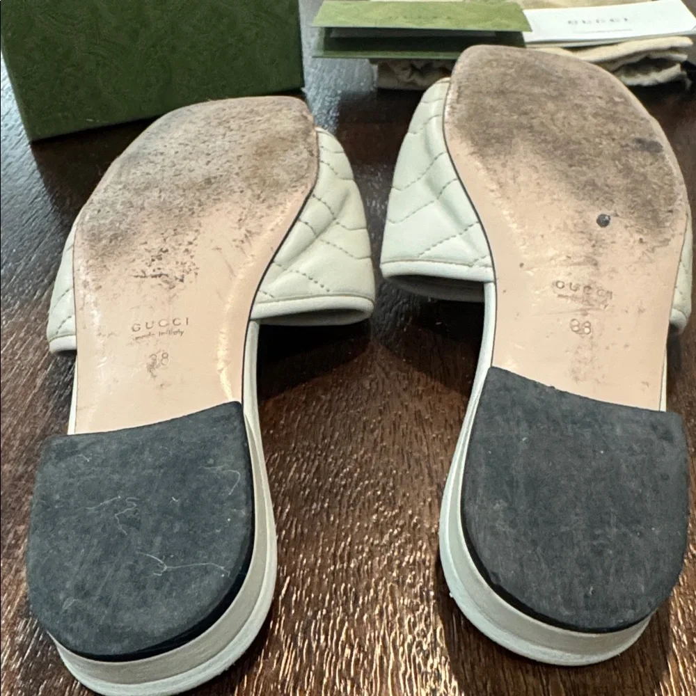 Gucci Women's Ivory Slide Sandals size 38/8 - Picture 13 of 16